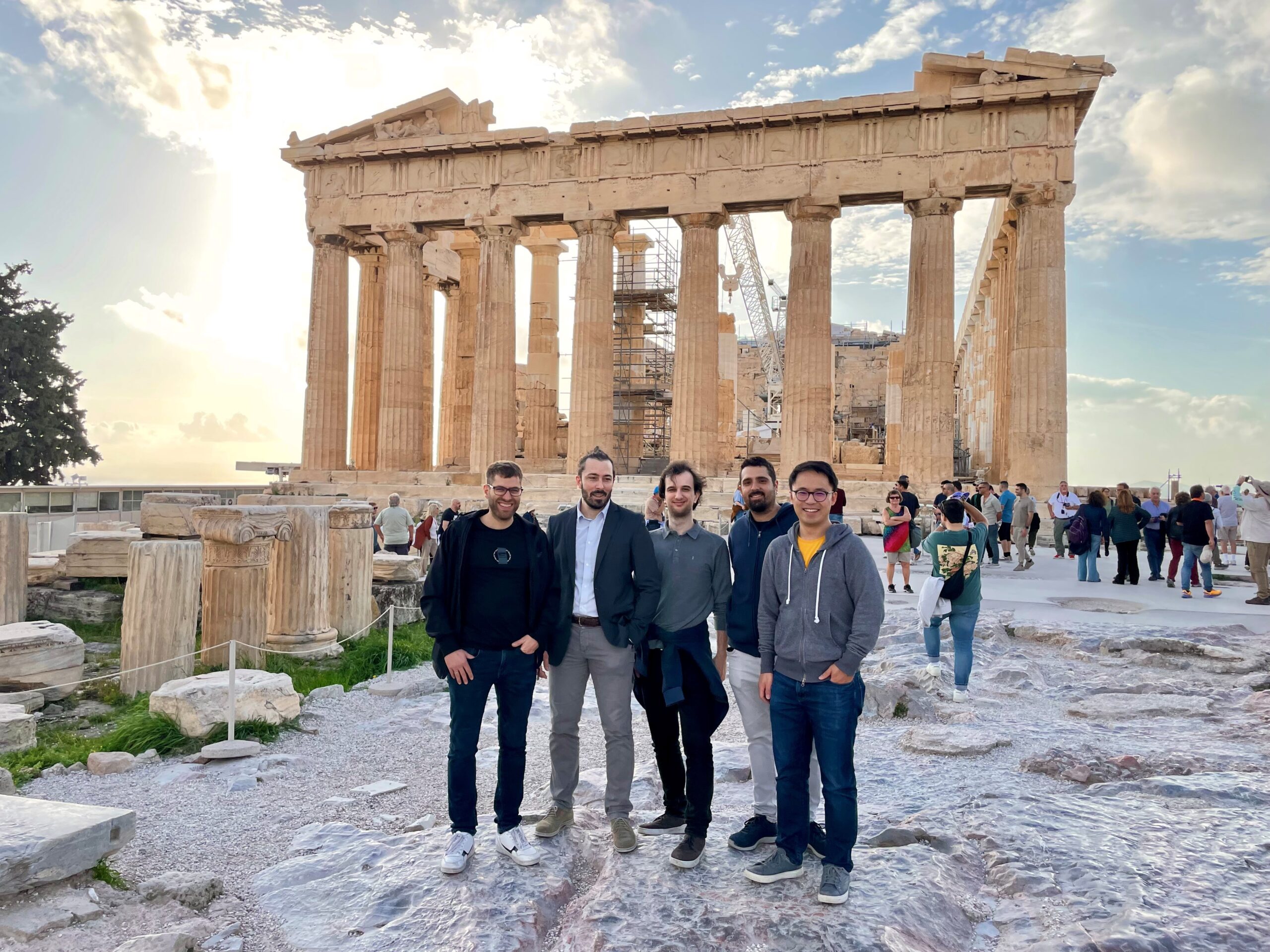 DATA4CIRC partners from RWTH Achern and Gruppo Fos in front on the Acropolis in Athens, Greece